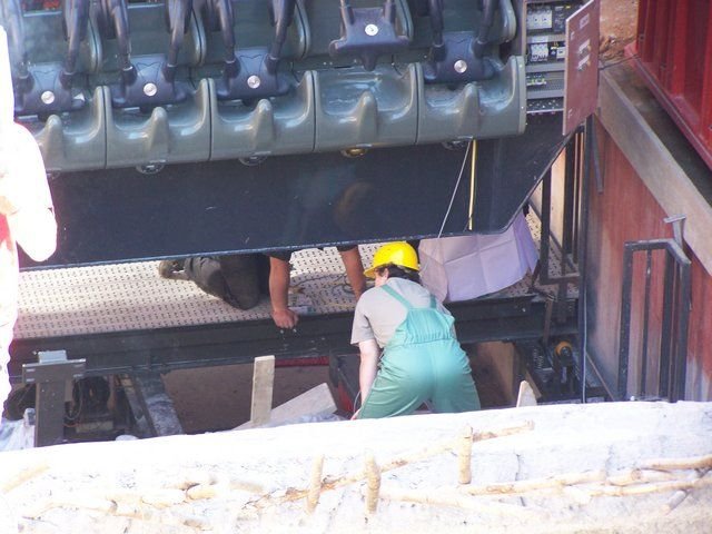 upic140384