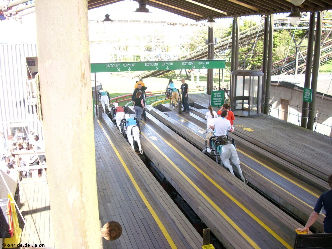upic290246