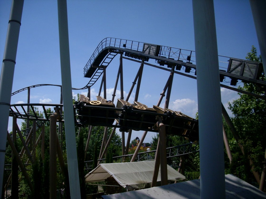 upic290437