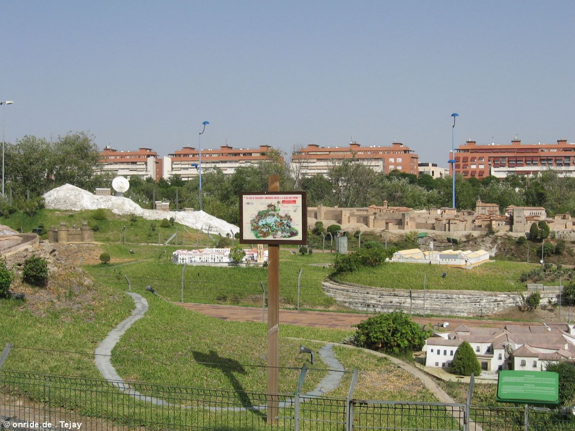 upic290993