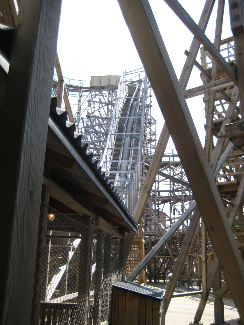 upic312001