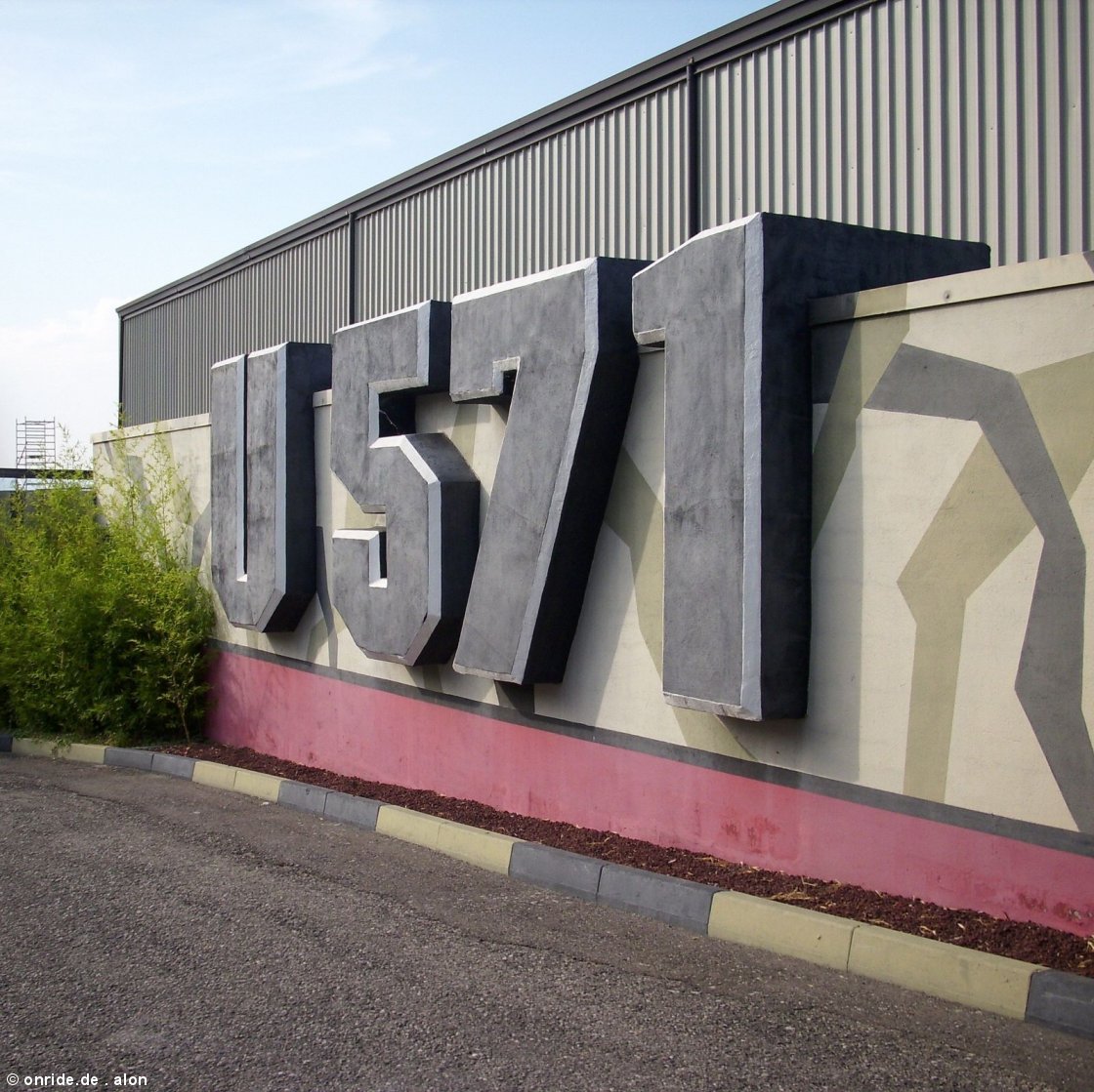 upic326639