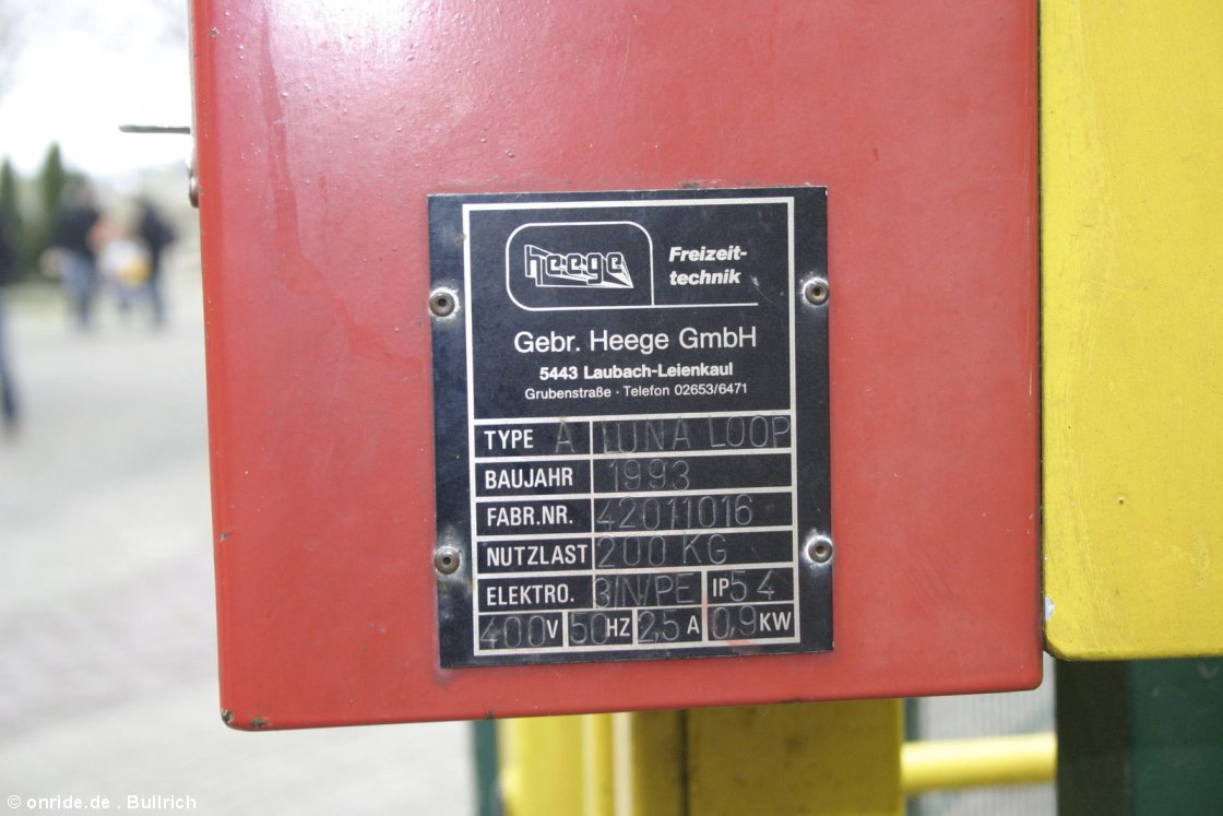 upic352143