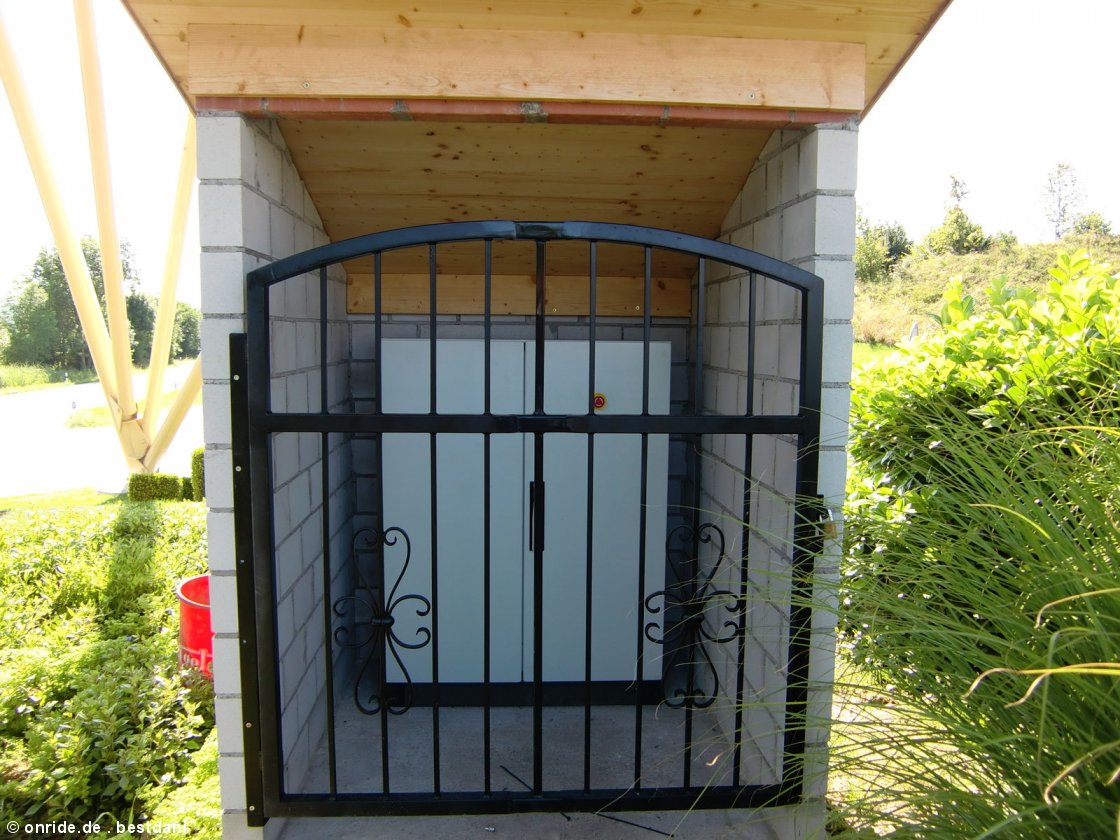 upic371652