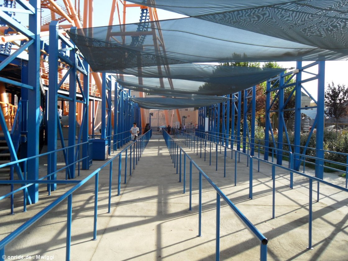 upic374367