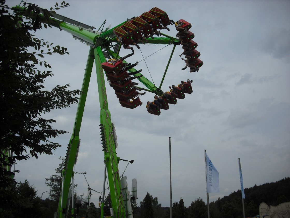 upic431570