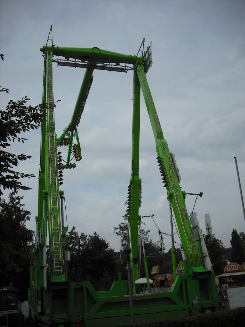 upic431575