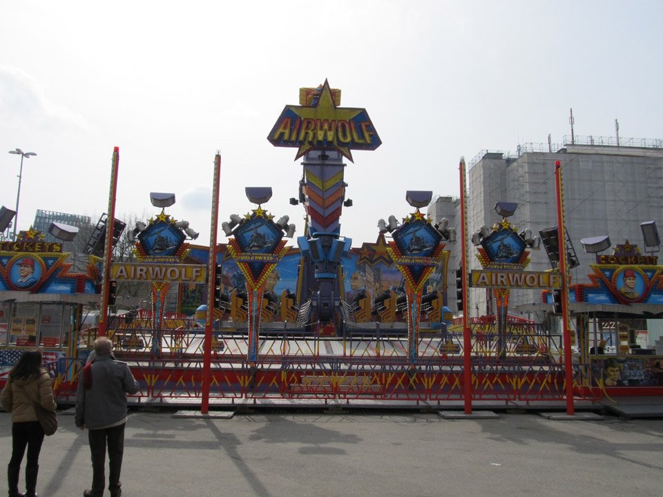 upic453812